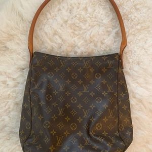 AUTHENTIC LOUIS VUITTON VINTAGE PURSE
